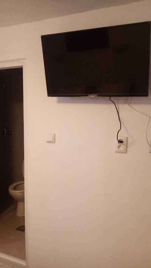 Azzuro Hotel Năvodari Kültér fotó